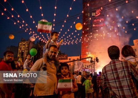 مهمانی ۱۰ کیلومتری غدیر در تهران/ نورافشانی در ۲۰ نقطه پایتخت