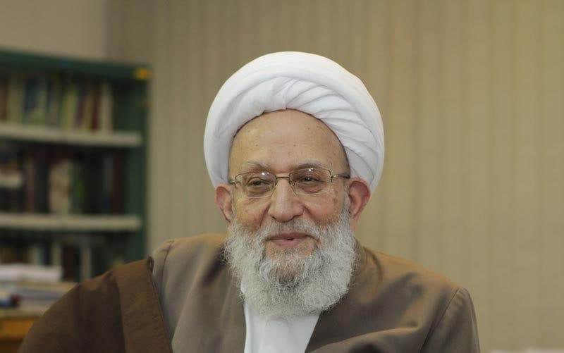 گزیده سخنان آیت الله محمدرضا مهدوی کنی (ره) در مورد غدیر و امیرالمؤمنین(ع)  آیت الله محمدرضا مهدوی کنی (ره) نماینده فقید مقام معظم رهبری و ریاست دانشگاه امام صادق(ع) و عضو فقید هیئت امناء بنیاد بین المللی غدیر